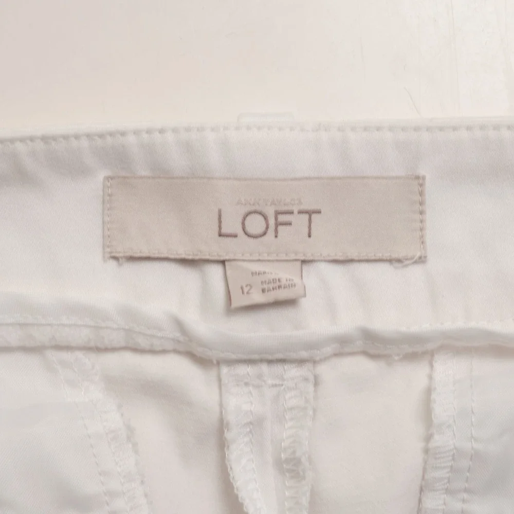 Ann Taylor Loft White Dress Marissa Chino Capri Pants -12  37 / 24- Mid Rise Cot